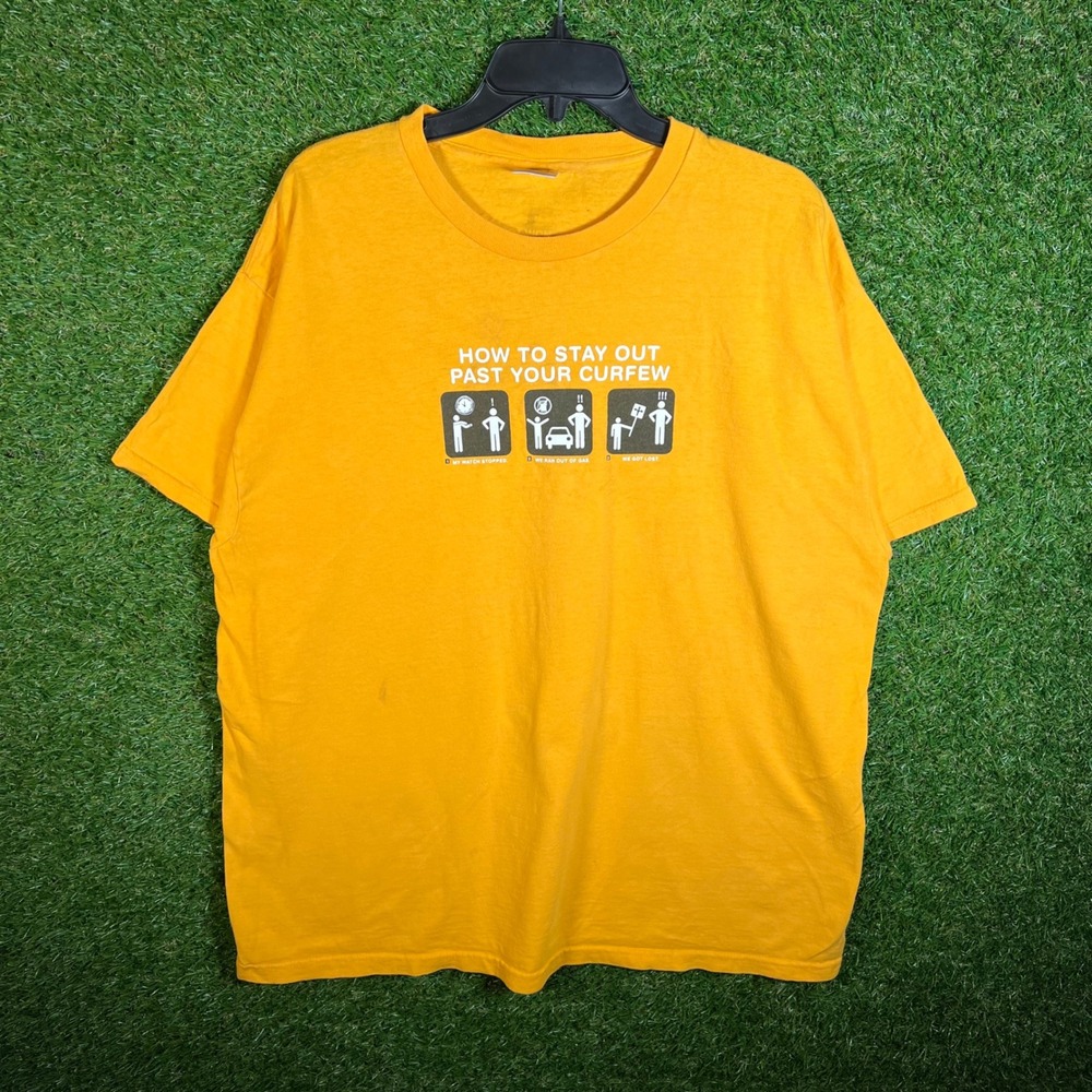 Vintage Delta Pro Weight Yellow Curfew Graphic T-Shirt‎ Mens XL